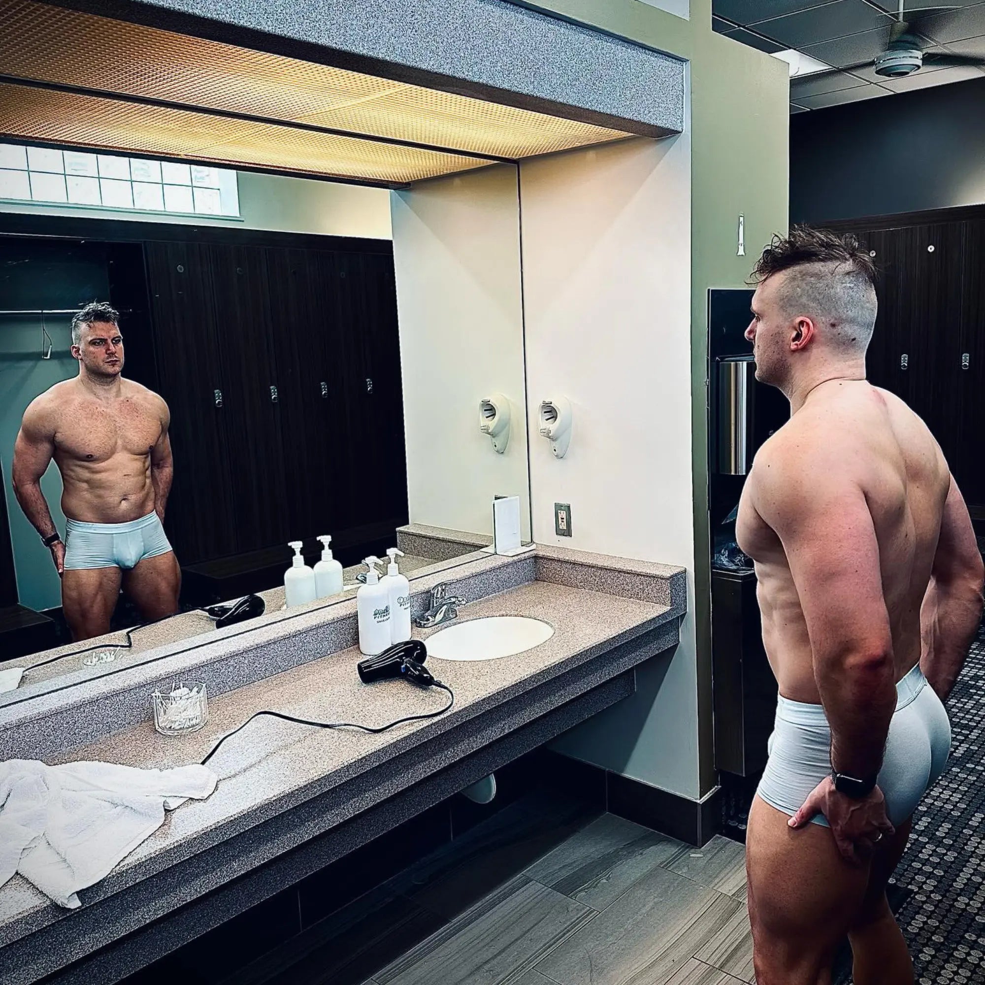 ALPHX Athletic Fit Trunks – Glacier Blue Support & Comfort Redefined - ALPHX.com - Underwear